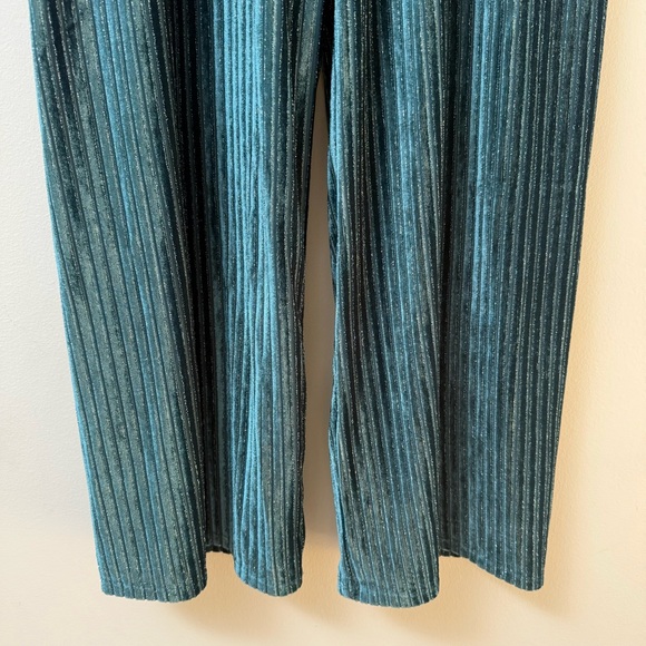 House of Harlow NWT Emerald Green Velvet Pants - Picture 3 of 6